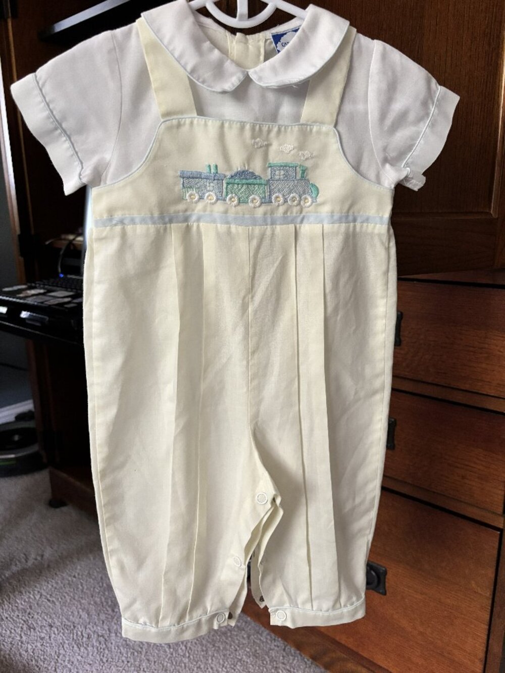 Carriage Boutiques 6M Heirloom Train Jon Jon Romper w/ Peter Pan Collar